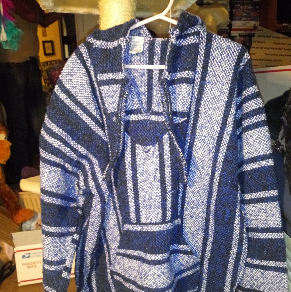 Baja poncho hecho en Mexico
